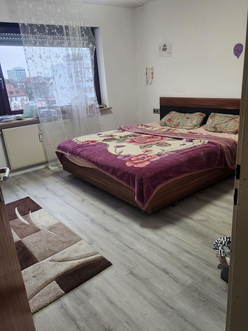 Pronájem bytu 3+kk 90 m², Goethestr. 1, Heilbronn, Bádensko-Württembersko Pronájem bytu 3+kk 90 m², Goethestr. 1, Heilbronn, Bádensko-Württembersko