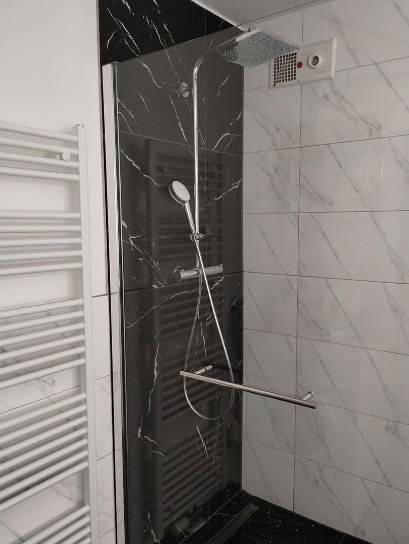 Pronájem bytu 3+kk 90 m², Goethestr. 1, Heilbronn, Bádensko-Württembersko Pronájem bytu 3+kk 90 m², Goethestr. 1, Heilbronn, Bádensko-Württembersko