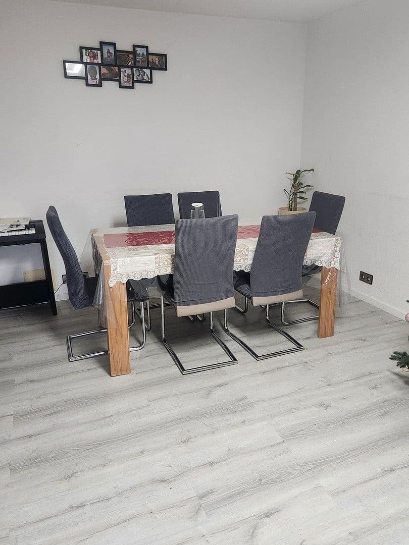 Pronájem bytu 3+kk 90 m², Goethestr. 1, Heilbronn, Bádensko-Württembersko Pronájem bytu 3+kk 90 m², Goethestr. 1, Heilbronn, Bádensko-Württembersko