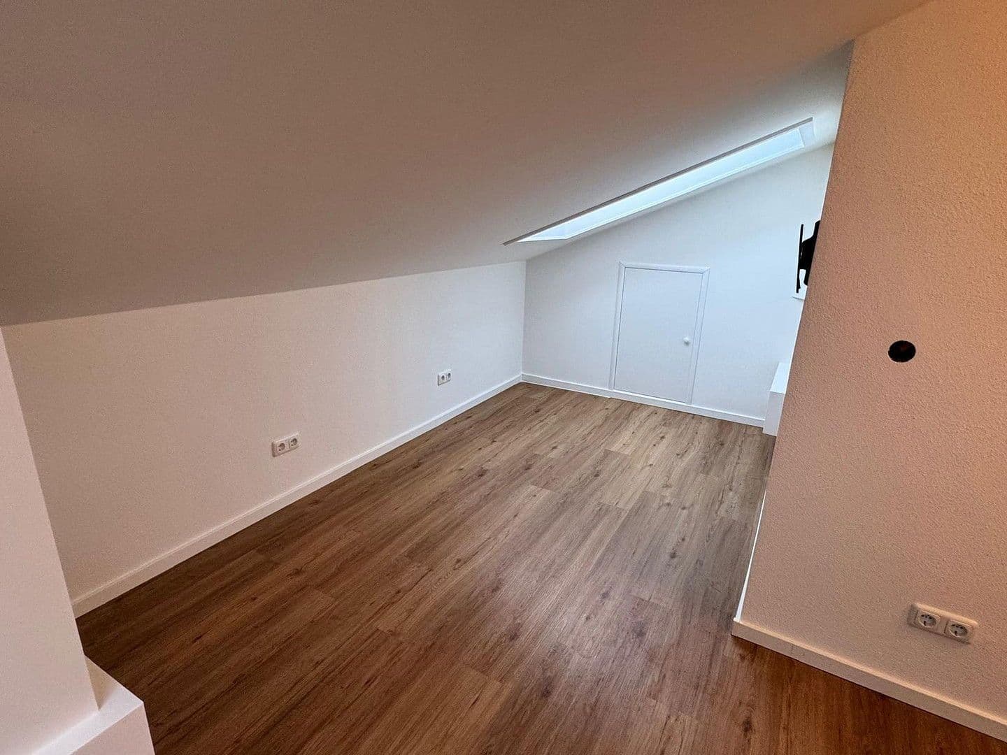 Pronájem bytu 1+1 15 m², Rottach-Egern, Bavorsko Pronájem bytu 1+1 15 m², Rottach-Egern, Bavorsko