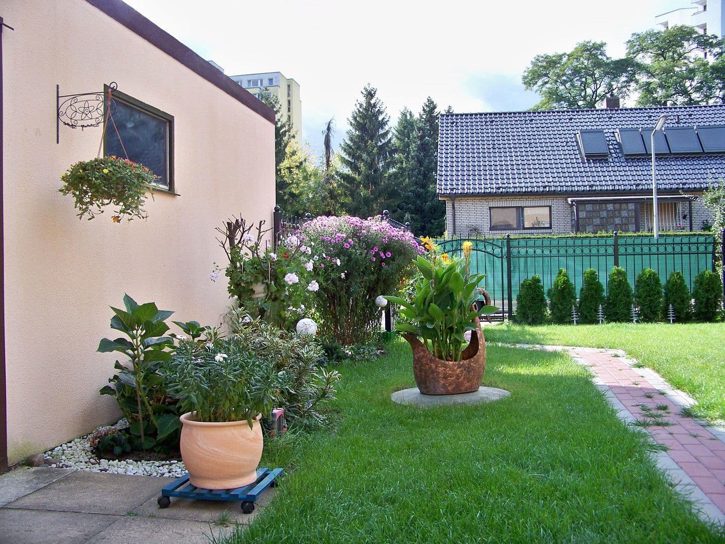 Prodej domu 96 m², pozemek 224 m², Falkenseer Chaussee, 174D, Berlin - Spandau, Berlín Prodej domu 96 m², pozemek 224 m², Falkenseer Chaussee, 174D, Berlin - Spandau, Berlín