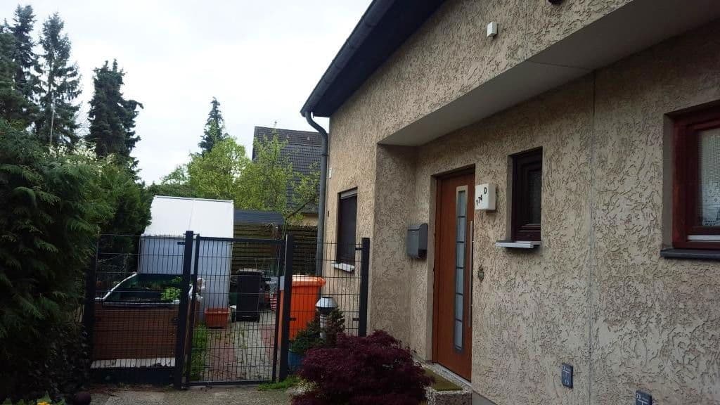 Prodej domu 96 m², pozemek 224 m², Falkenseer Chaussee, 174D, Berlin - Spandau, Berlín Prodej domu 96 m², pozemek 224 m², Falkenseer Chaussee, 174D, Berlin - Spandau, Berlín