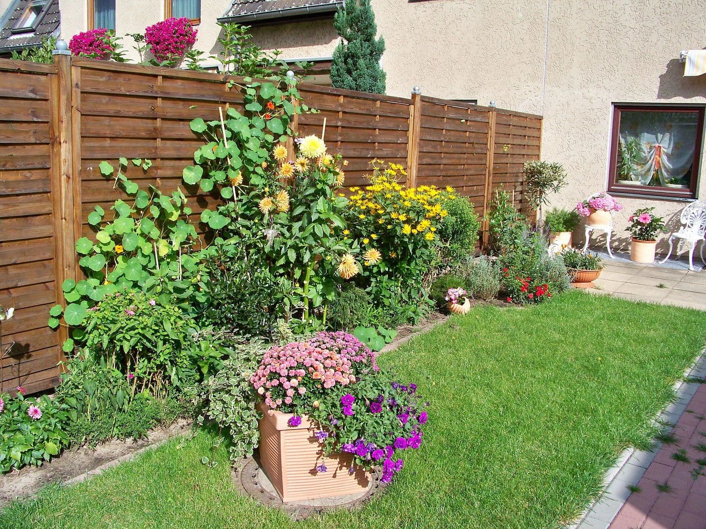 Prodej domu 96 m², pozemek 224 m², Falkenseer Chaussee, 174D, Berlin - Spandau, Berlín Prodej domu 96 m², pozemek 224 m², Falkenseer Chaussee, 174D, Berlin - Spandau, Berlín