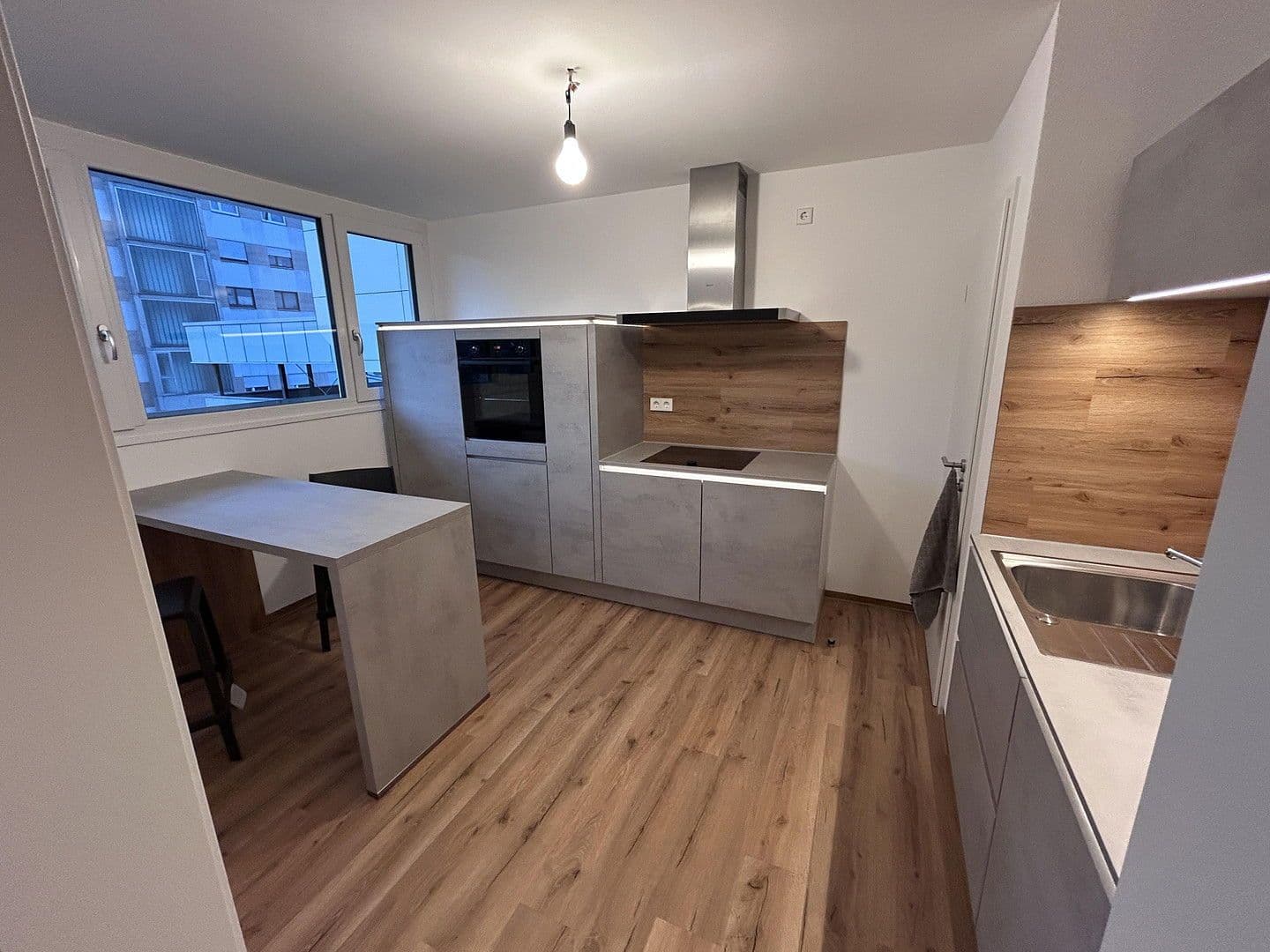 Pronájem bytu 2+1 74 m², Stuttgarter Straße 80, Geislingen an der Steige, Bádensko-Württembersko Pronájem bytu 2+1 74 m², Stuttgarter Straße 80, Geislingen an der Steige, Bádensko-Württembersko