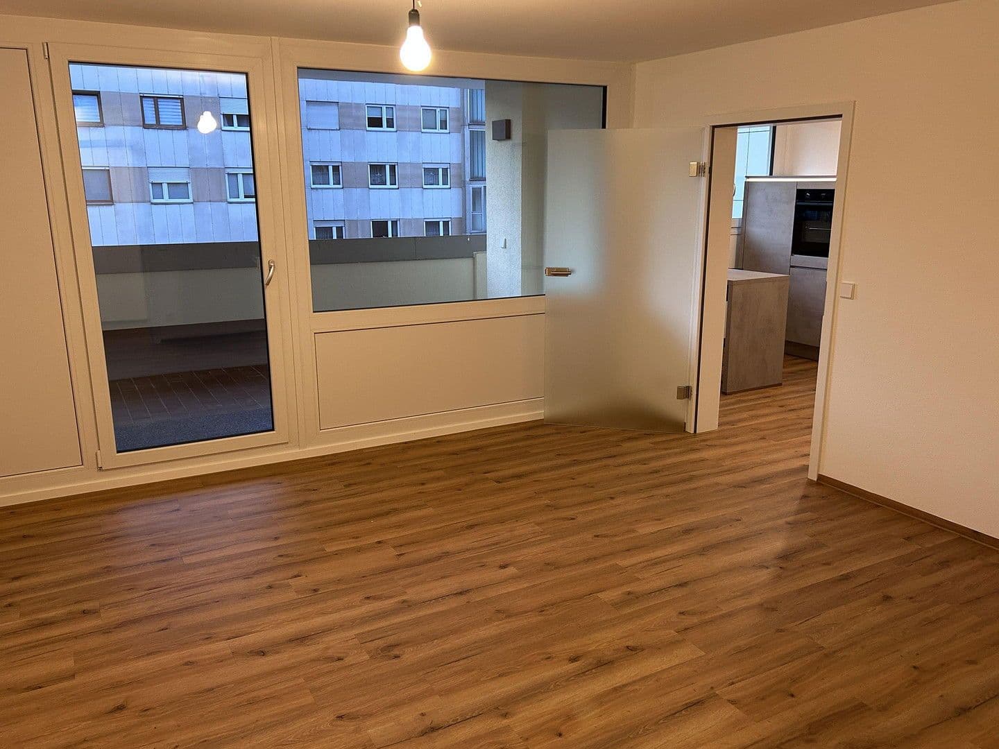Pronájem bytu 2+1 74 m², Stuttgarter Straße 80, Geislingen an der Steige, Bádensko-Württembersko Pronájem bytu 2+1 74 m², Stuttgarter Straße 80, Geislingen an der Steige, Bádensko-Württembersko