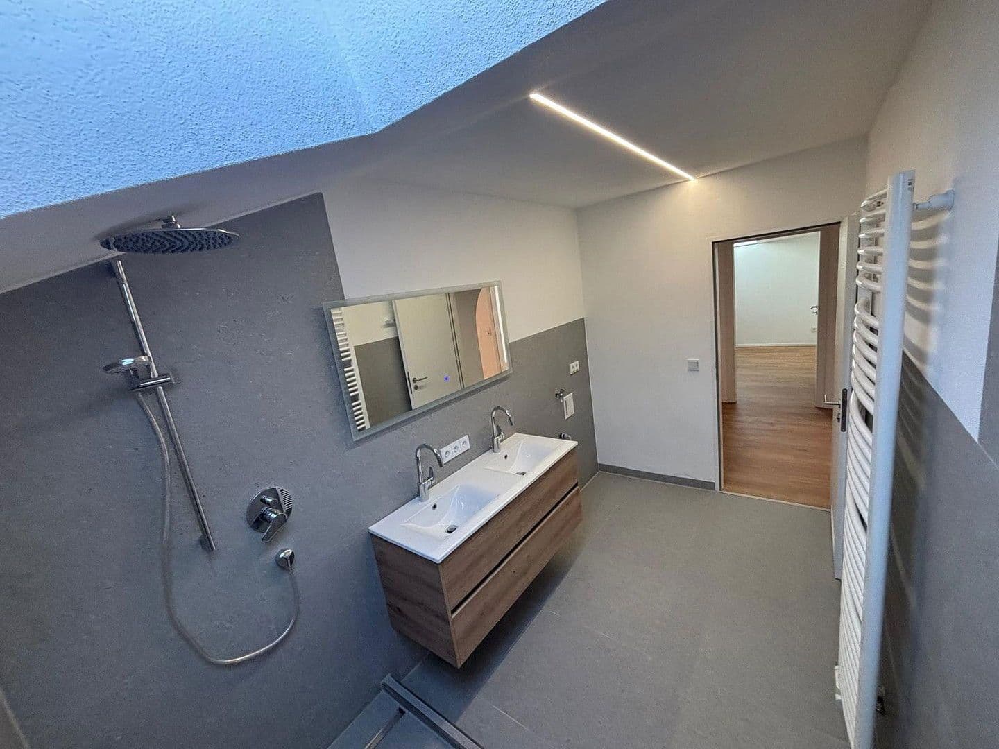 Prodej bytu 4+1 110 m², Weidach 1, Lechbruck am See, Bavorsko Prodej bytu 4+1 110 m², Weidach 1, Lechbruck am See, Bavorsko