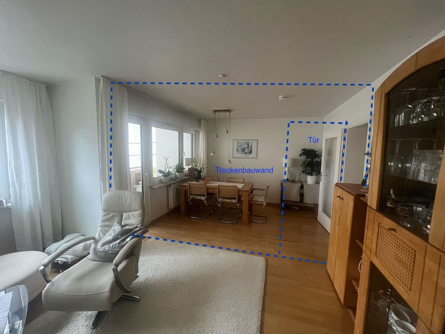 Pronájem bytu 1+1 71 m², Königswarter Str 35, München, Bavorsko Pronájem bytu 1+1 71 m², Königswarter Str 35, München, Bavorsko