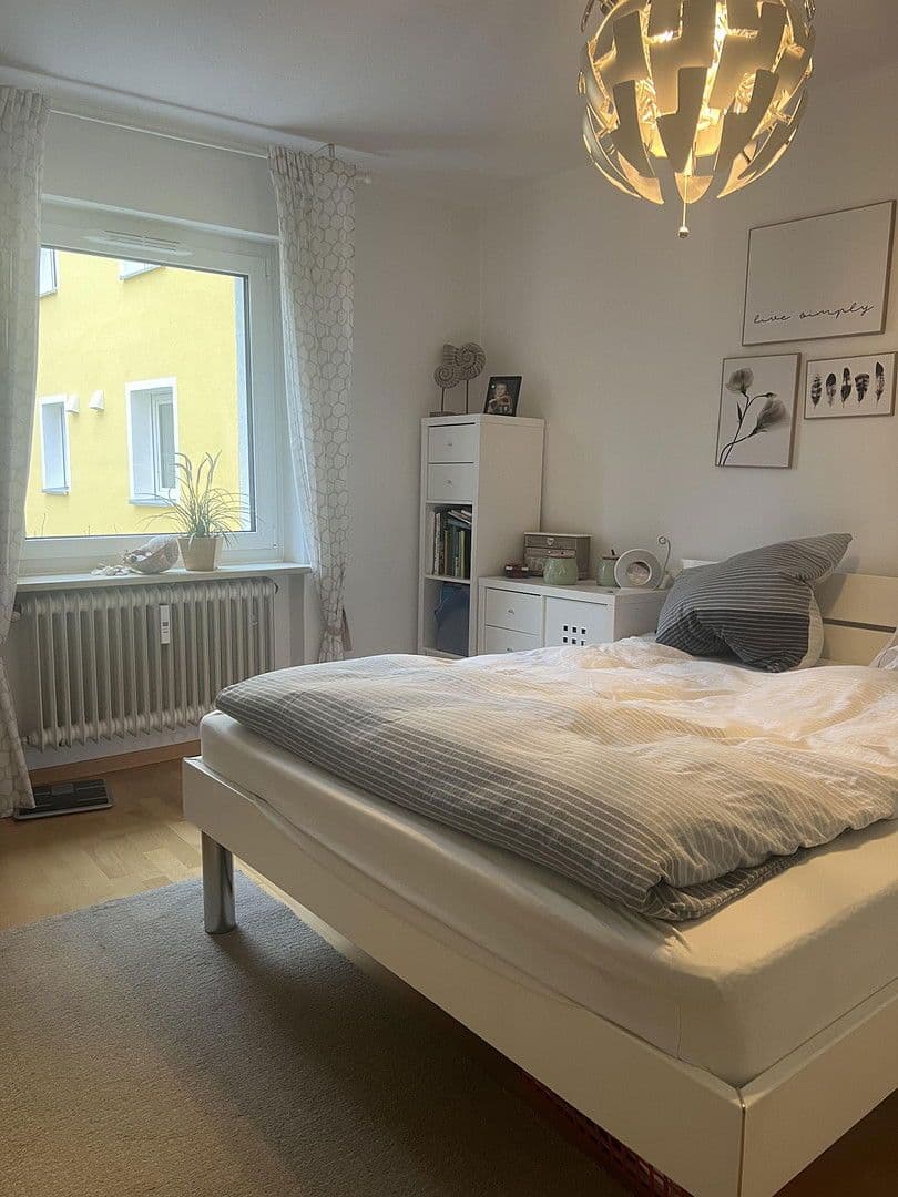 Pronájem bytu 1+1 71 m², Königswarter Str 35, München, Bavorsko Pronájem bytu 1+1 71 m², Königswarter Str 35, München, Bavorsko