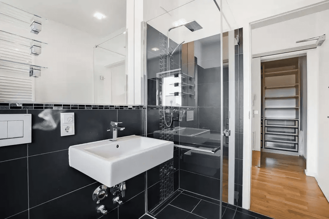 Pronájem bytu 2+kk 67 m², Spandauer Damm 237, Berlin, Berlín Pronájem bytu 2+kk 67 m², Spandauer Damm 237, Berlin, Berlín