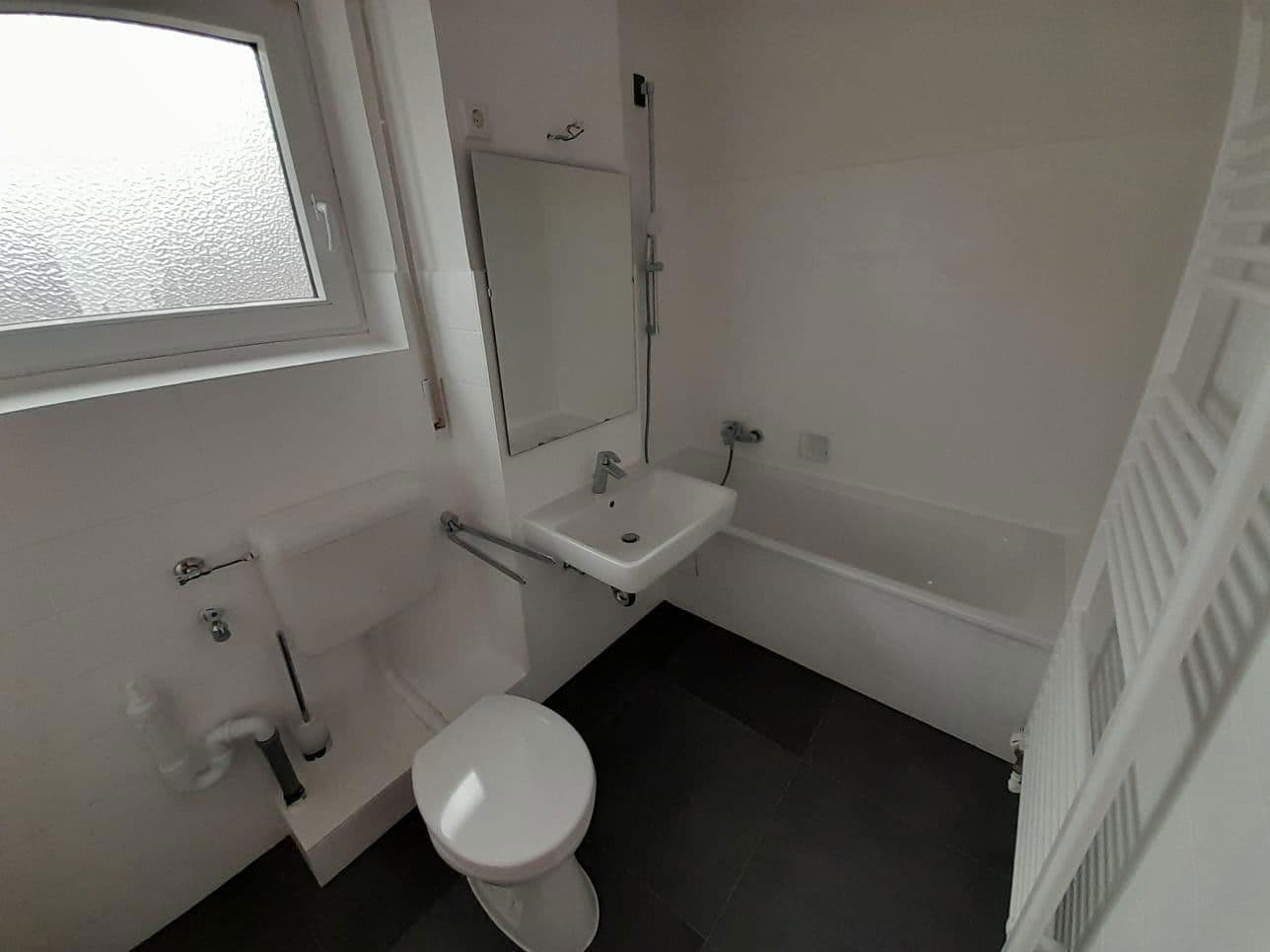 Pronájem bytu 4+1 86 m², Pappelstraße 8, Visselhövede, Dolní Sasko Pronájem bytu 4+1 86 m², Pappelstraße 8, Visselhövede, Dolní Sasko