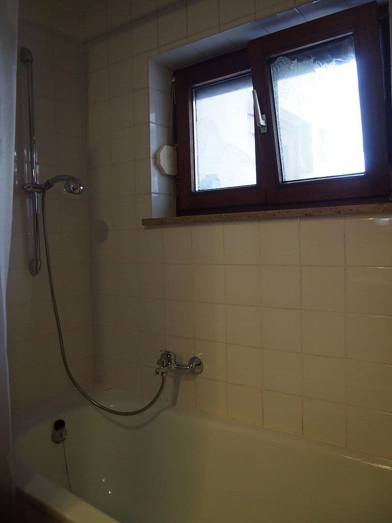 Pronájem bytu 3+1 65 m², Fürstenfeldbruck, Bavorsko Pronájem bytu 3+1 65 m², Fürstenfeldbruck, Bavorsko