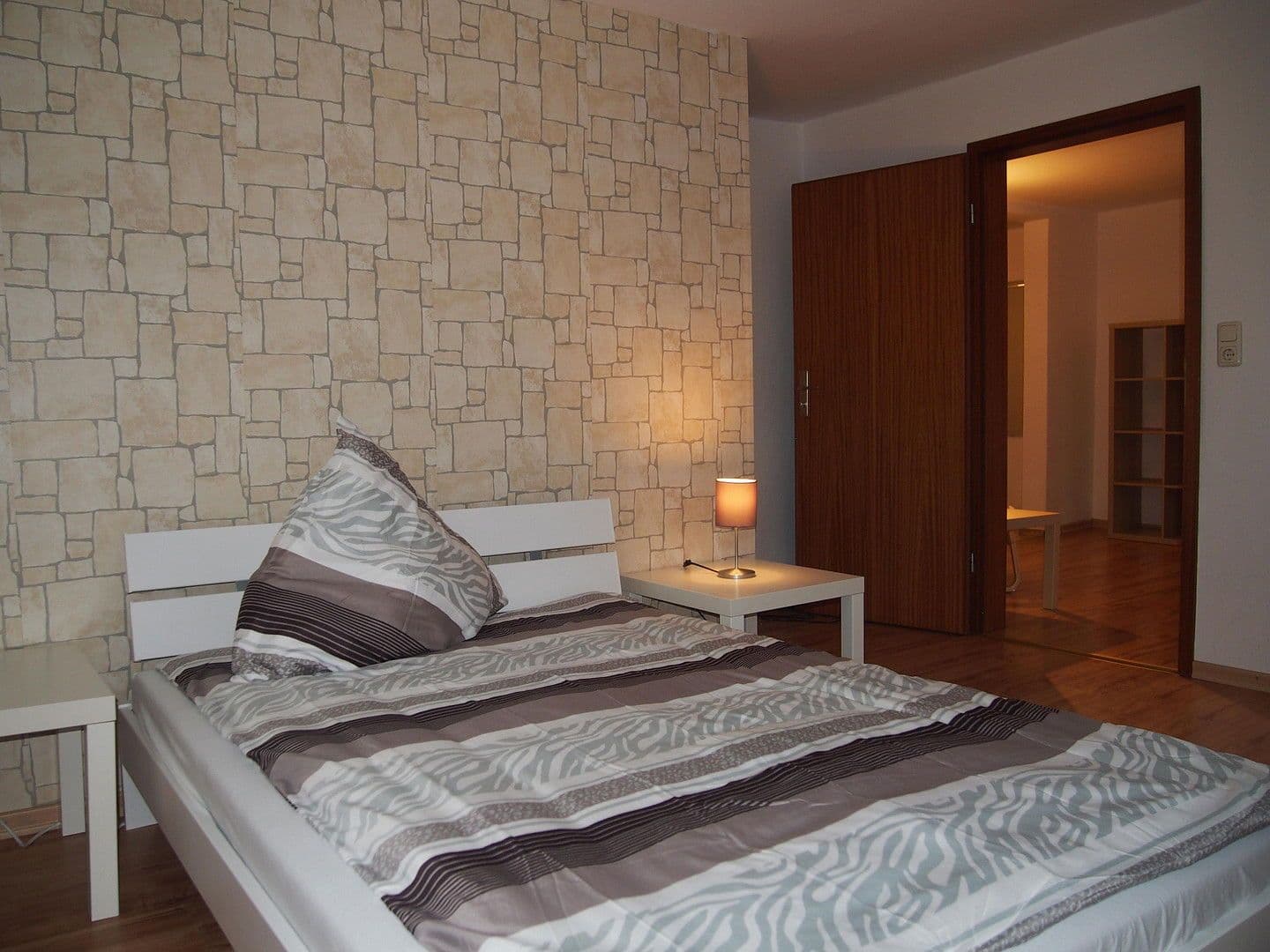 Pronájem bytu 3+1 65 m², Fürstenfeldbruck, Bavorsko Pronájem bytu 3+1 65 m², Fürstenfeldbruck, Bavorsko