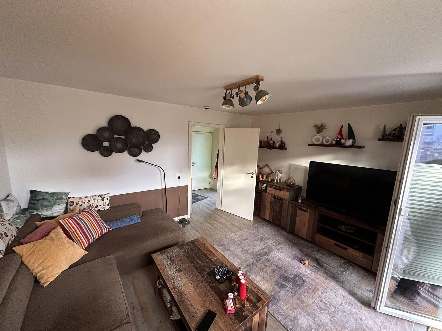 Prodej domu 90 m², pozemek 196 m², Bad Schwartau, Šlesvicko-Holštýnsko Prodej domu 90 m², pozemek 196 m², Bad Schwartau, Šlesvicko-Holštýnsko