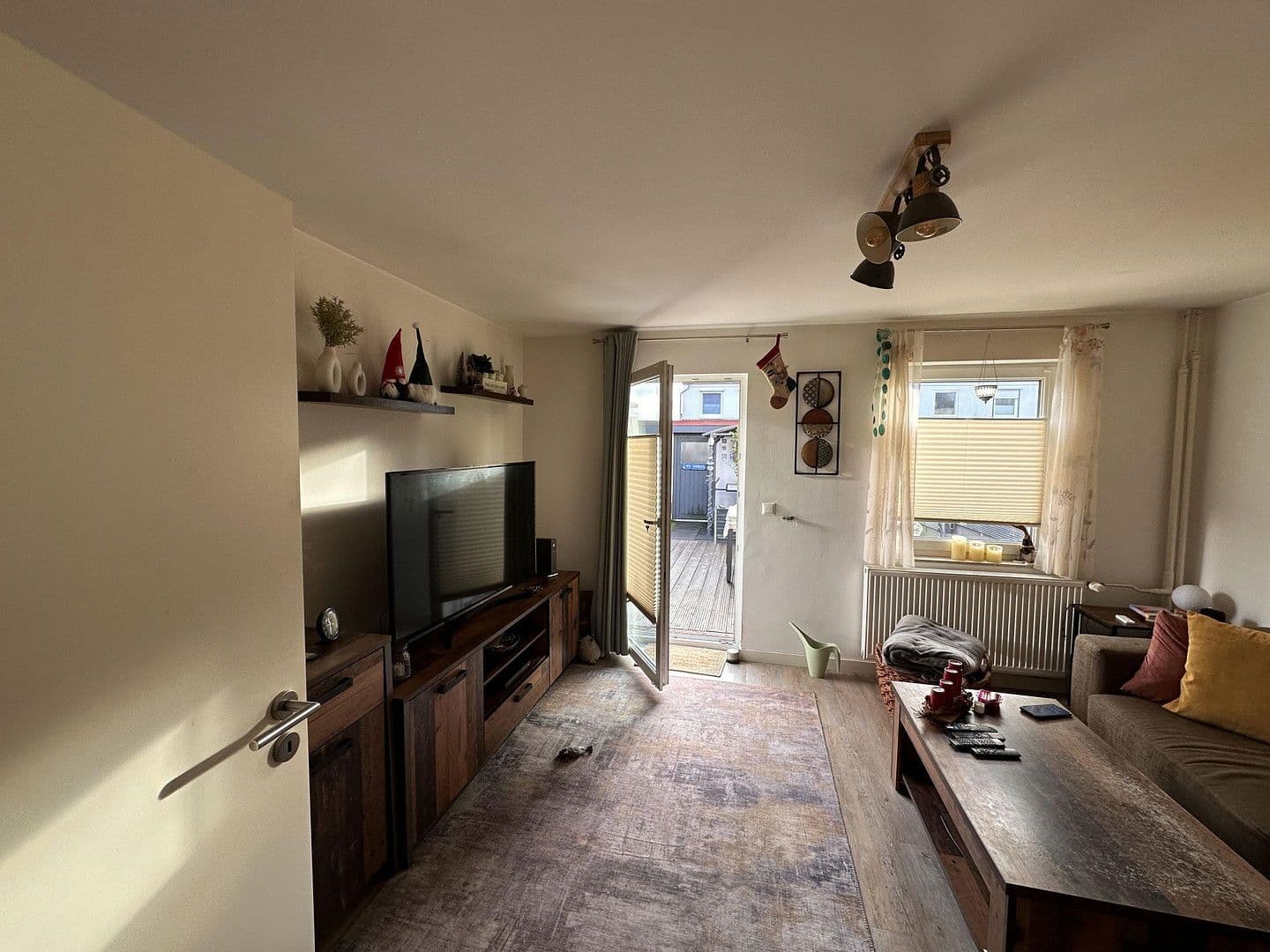 Prodej domu 90 m², pozemek 196 m², Bad Schwartau, Šlesvicko-Holštýnsko Prodej domu 90 m², pozemek 196 m², Bad Schwartau, Šlesvicko-Holštýnsko