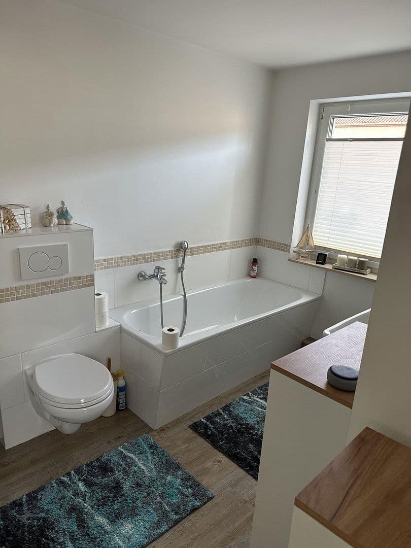 Prodej domu 90 m², pozemek 196 m², Bad Schwartau, Šlesvicko-Holštýnsko Prodej domu 90 m², pozemek 196 m², Bad Schwartau, Šlesvicko-Holštýnsko