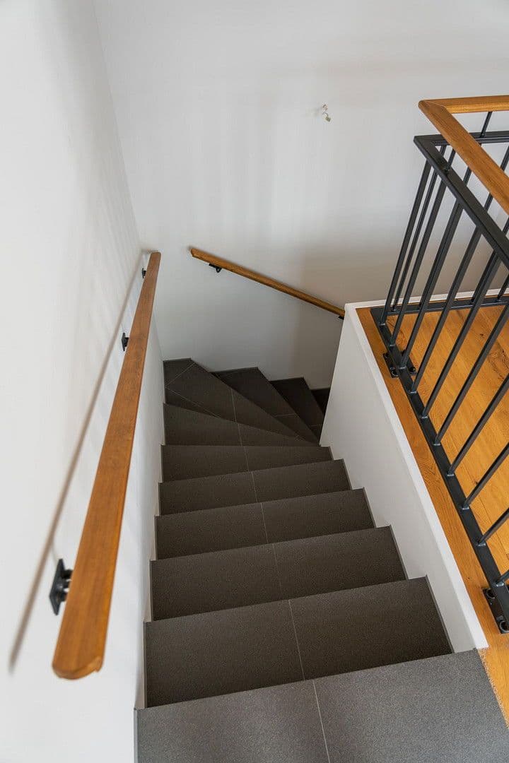 Prodej bytu 2+1 81 m², Einbecker Str. 45, Berlin, Berlín Prodej bytu 2+1 81 m², Einbecker Str. 45, Berlin, Berlín