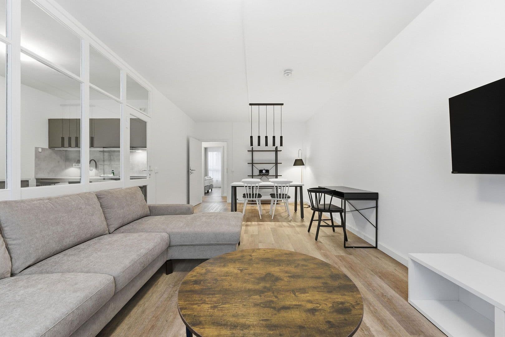 Pronájem bytu 3+1 76 m², Voßstraße 11, Berlin, Berlín Pronájem bytu 3+1 76 m², Voßstraße 11, Berlin, Berlín