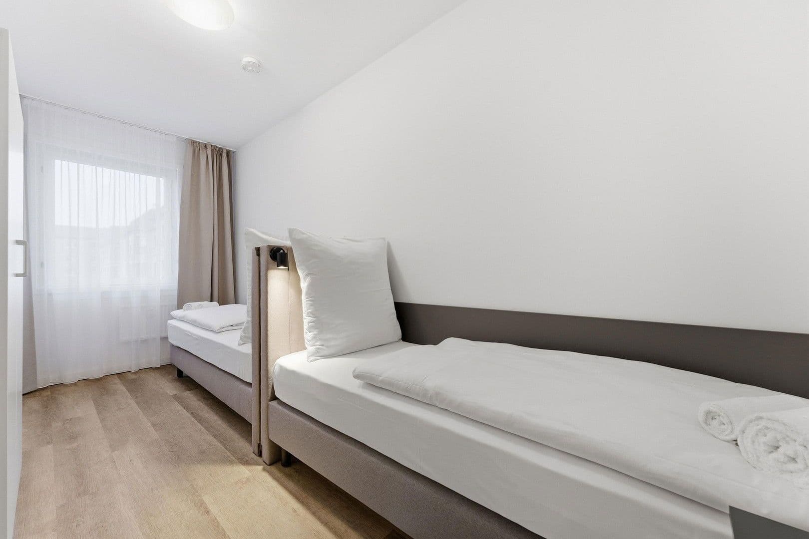 Pronájem bytu 3+1 76 m², Voßstraße 11, Berlin, Berlín Pronájem bytu 3+1 76 m², Voßstraße 11, Berlin, Berlín