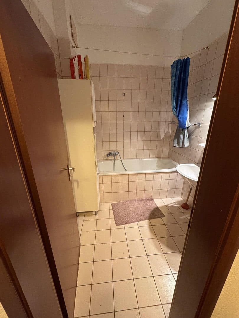 Pronájem bytu 3+1 70 m², Salierstr. 59, Pforzheim, Bádensko-Württembersko Pronájem bytu 3+1 70 m², Salierstr. 59, Pforzheim, Bádensko-Württembersko