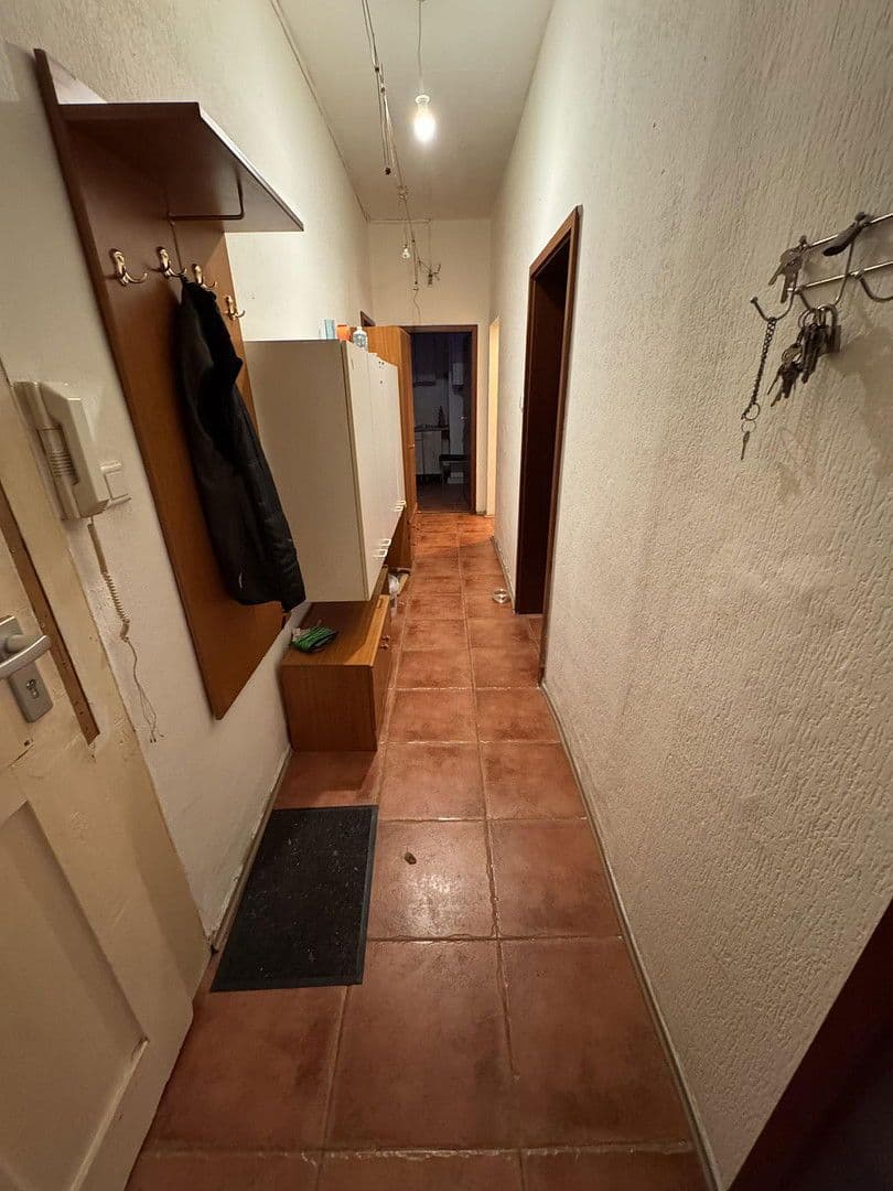 Pronájem bytu 3+1 70 m², Salierstr. 59, Pforzheim, Bádensko-Württembersko Pronájem bytu 3+1 70 m², Salierstr. 59, Pforzheim, Bádensko-Württembersko