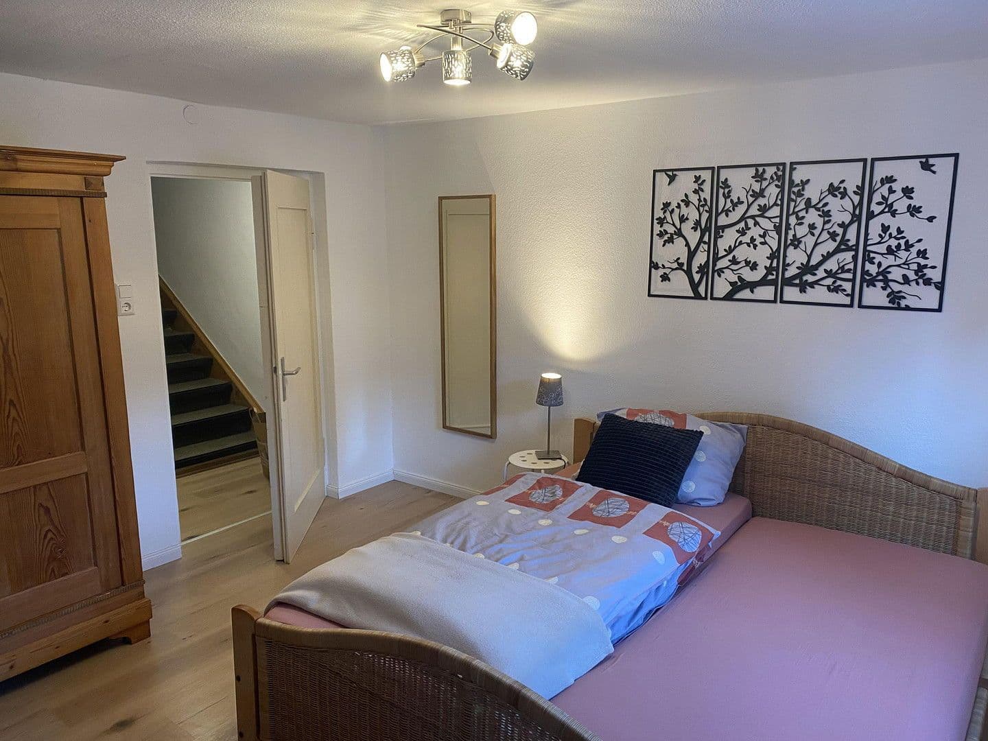 Pronájem bytu 2+1 42 m², Freudenstadt, Bádensko-Württembersko Pronájem bytu 2+1 42 m², Freudenstadt, Bádensko-Württembersko