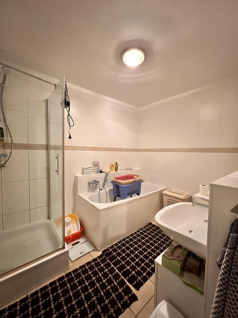 Prodej bytu 4+1 98 m², Düren, Severní Porýní-Vestfálsko Prodej bytu 4+1 98 m², Düren, Severní Porýní-Vestfálsko