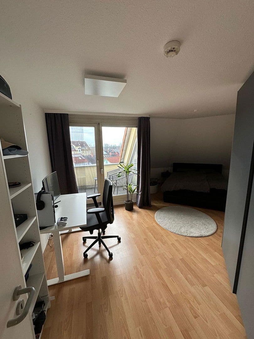 Prodej bytu 2+1 66 m², Ludwig-Thoma-Strasse 2, Feucht, Bavorsko Prodej bytu 2+1 66 m², Ludwig-Thoma-Strasse 2, Feucht, Bavorsko