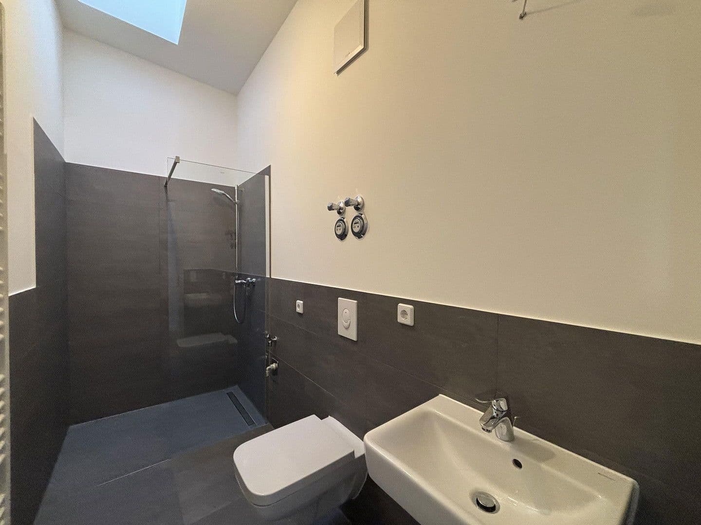 Pronájem bytu 1+1 35 m², Berlin, Berlín Pronájem bytu 1+1 35 m², Berlin, Berlín