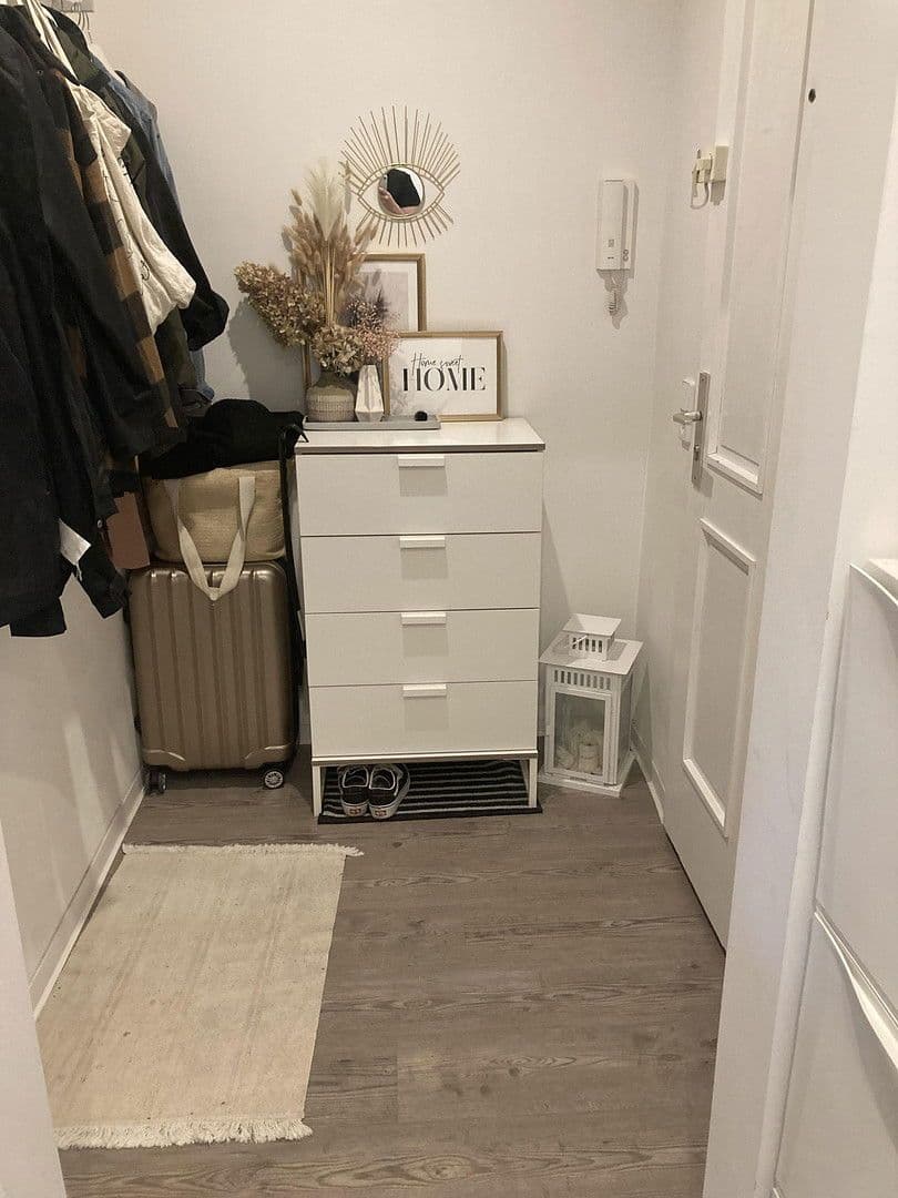 Pronájem bytu 1+1 34 m², Kieler Str.45, Leipzig, Sasko Pronájem bytu 1+1 34 m², Kieler Str.45, Leipzig, Sasko