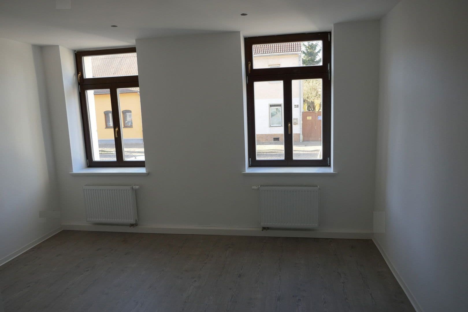 Pronájem bytu 1+1 34 m², Kieler Str.45, Leipzig, Sasko Pronájem bytu 1+1 34 m², Kieler Str.45, Leipzig, Sasko