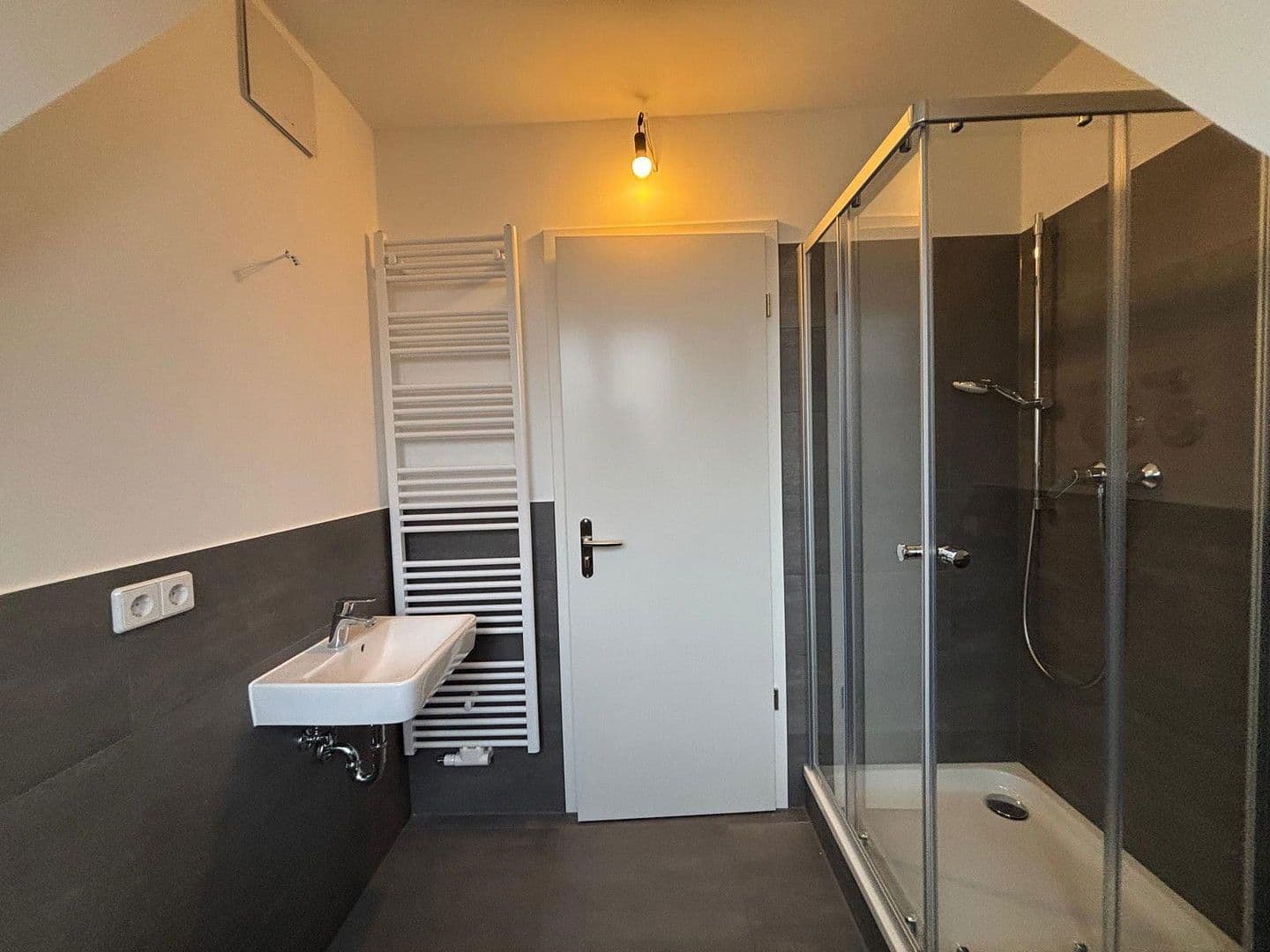 Pronájem bytu 2+1 87 m², Berlin, Berlín Pronájem bytu 2+1 87 m², Berlin, Berlín