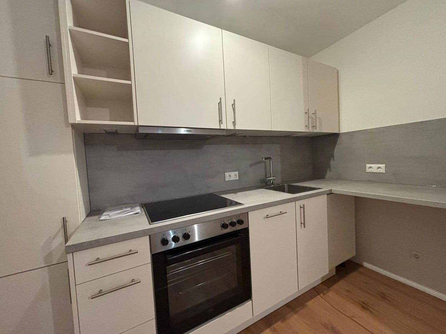 Pronájem bytu 2+1 57 m², Berlin, Berlín Pronájem bytu 2+1 57 m², Berlin, Berlín