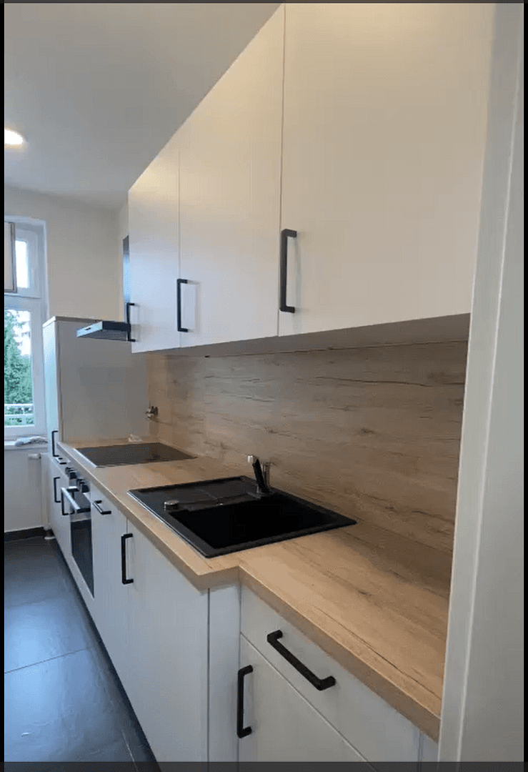 Pronájem bytu 3+1 62 m², Kieler Str.45, Leipzig, Sasko Pronájem bytu 3+1 62 m², Kieler Str.45, Leipzig, Sasko