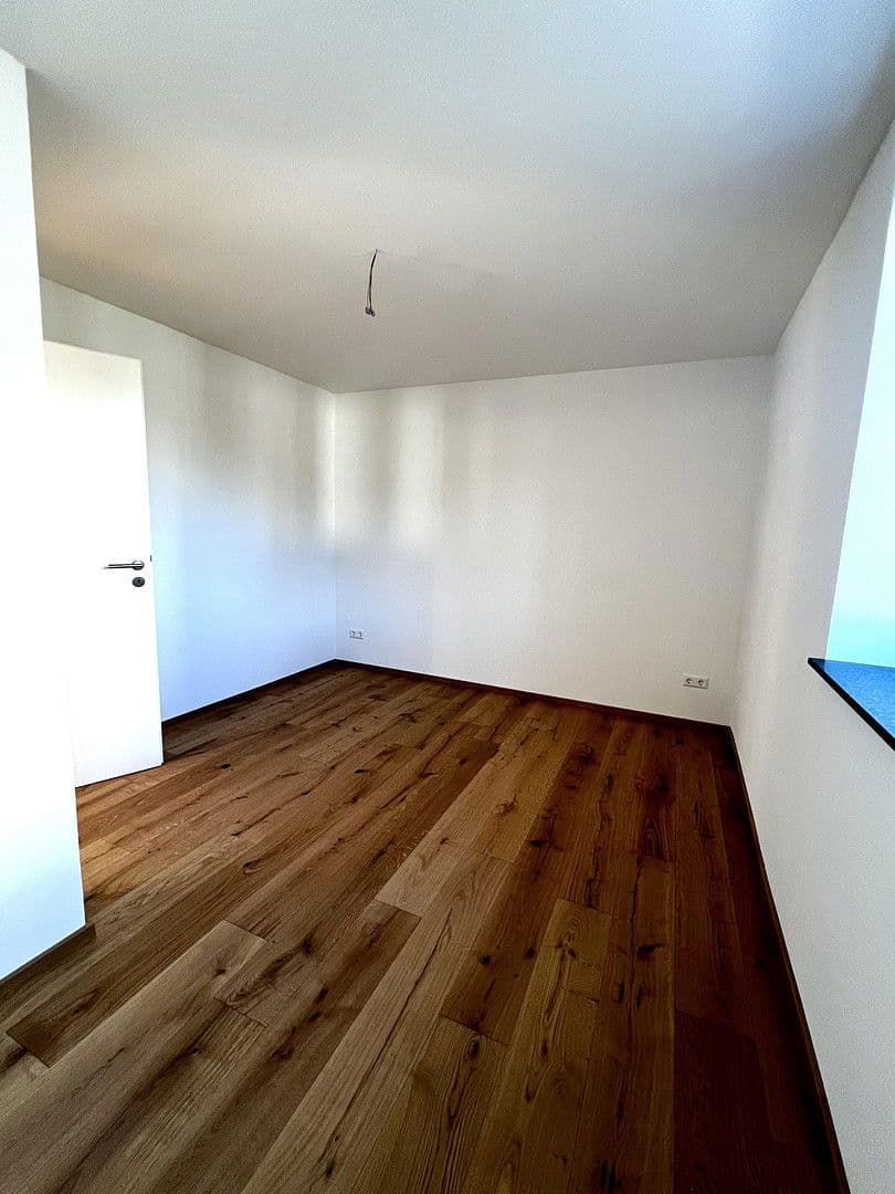 Pronájem bytu 2+1 66 m², Waldburg, Bádensko-Württembersko Pronájem bytu 2+1 66 m², Waldburg, Bádensko-Württembersko