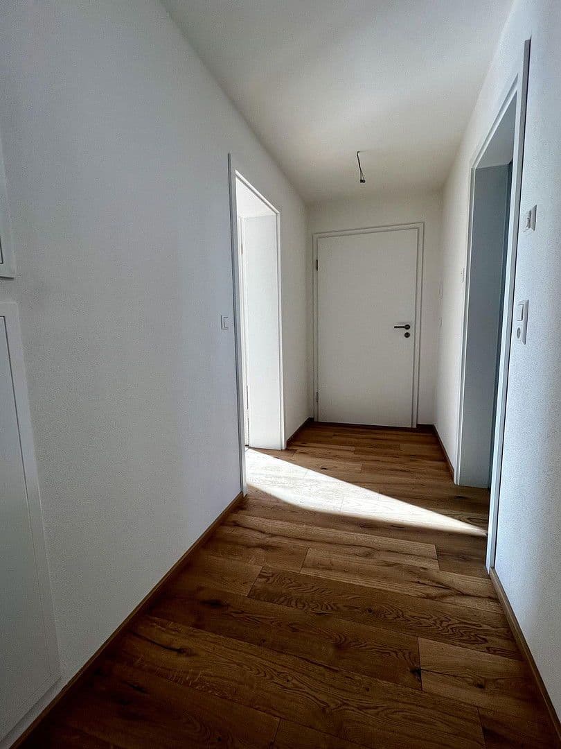 Pronájem bytu 2+1 66 m², Waldburg, Bádensko-Württembersko Pronájem bytu 2+1 66 m², Waldburg, Bádensko-Württembersko