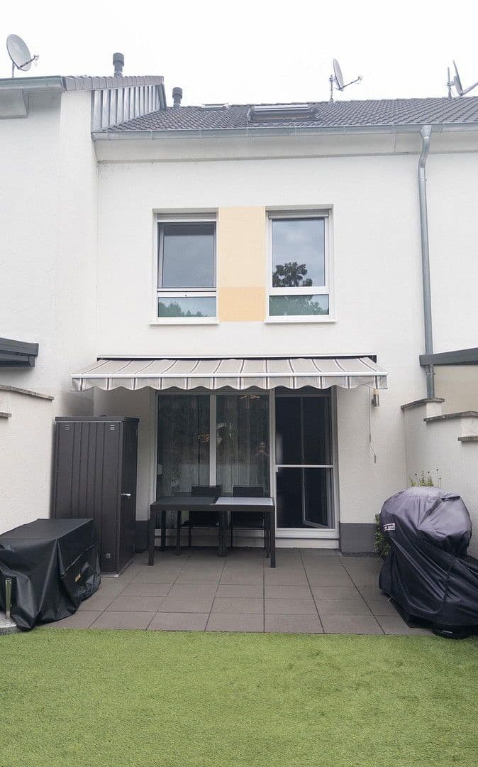 Prodej domu 141 m², pozemek 196 m², Bad Kreuznach, Porýní-Falc Prodej domu 141 m², pozemek 196 m², Bad Kreuznach, Porýní-Falc