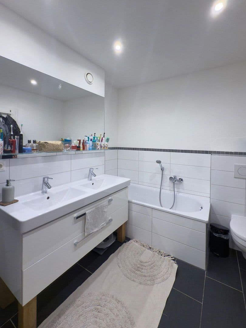 Prodej domu 141 m², pozemek 196 m², Bad Kreuznach, Porýní-Falc Prodej domu 141 m², pozemek 196 m², Bad Kreuznach, Porýní-Falc