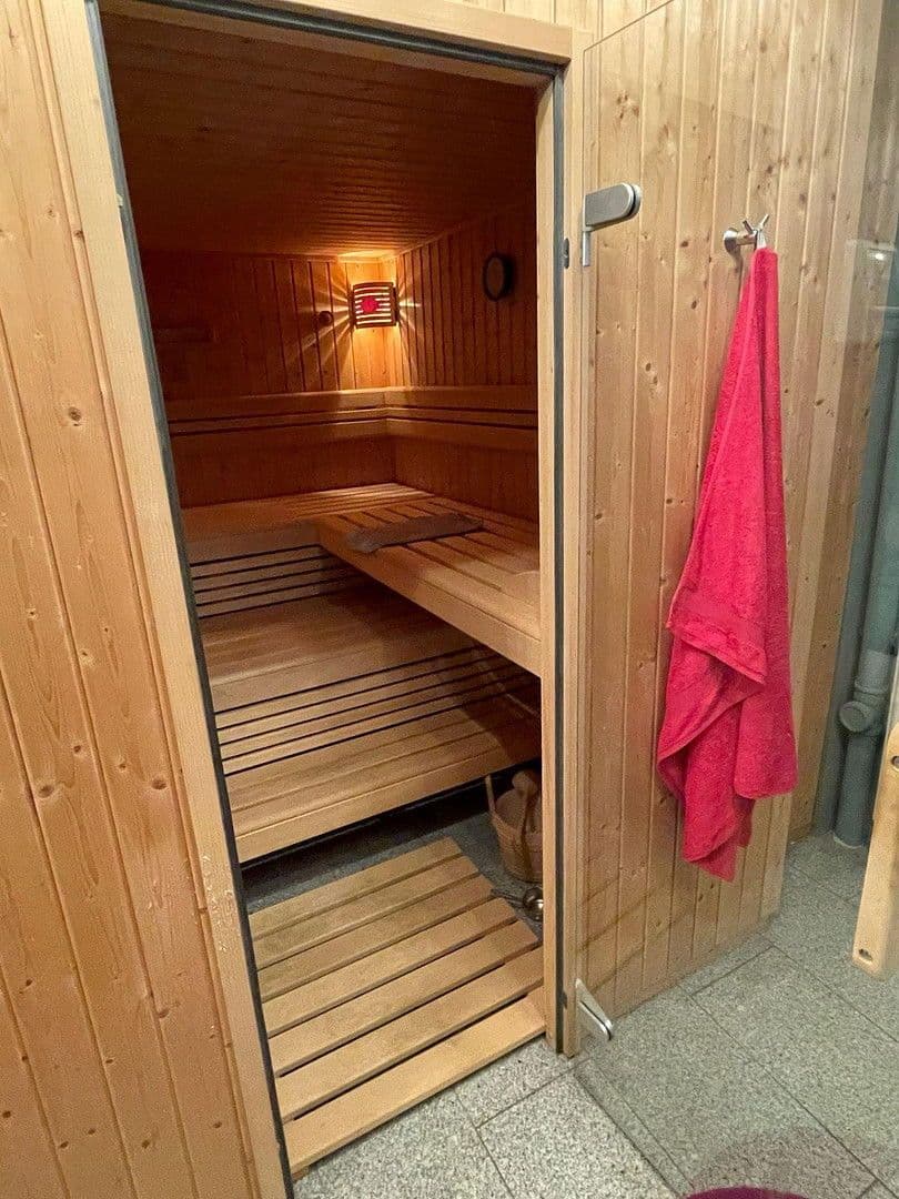 Pronájem domu 145 m², pozemek 800 m², Fischach, Bavorsko Pronájem domu 145 m², pozemek 800 m², Fischach, Bavorsko