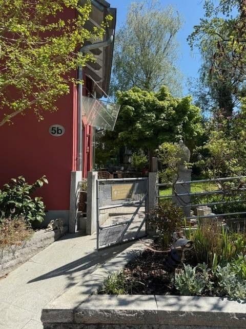 Pronájem domu 145 m², pozemek 800 m², Fischach, Bavorsko Pronájem domu 145 m², pozemek 800 m², Fischach, Bavorsko