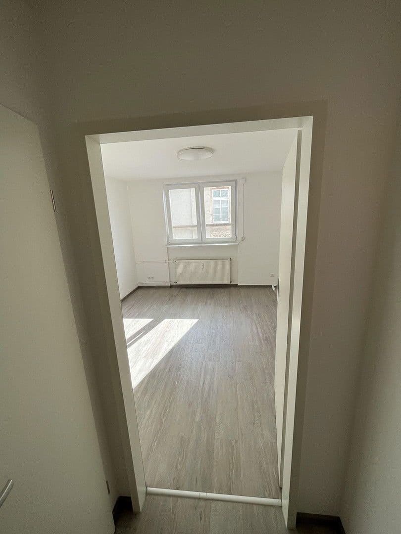 Pronájem bytu 1+1 20 m², Mainz, Porýní-Falc Pronájem bytu 1+1 20 m², Mainz, Porýní-Falc