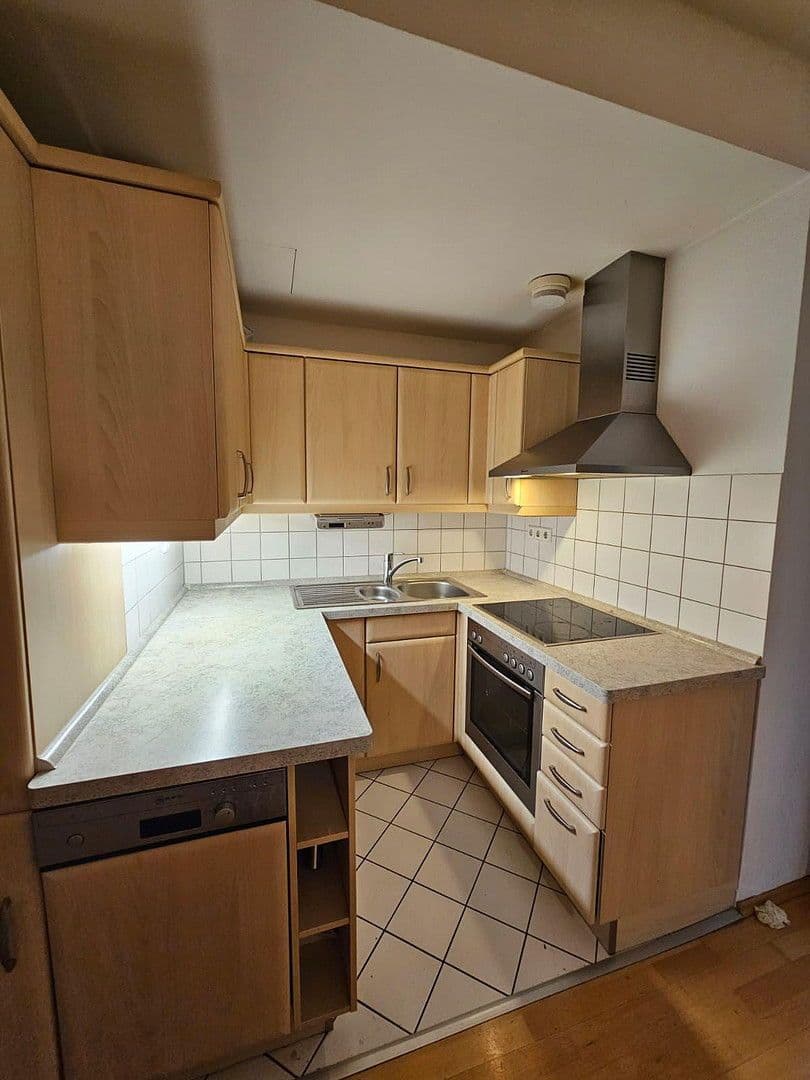 Pronájem bytu 3+1 68 m², Weinkampswende 12, Hannover, Dolní Sasko Pronájem bytu 3+1 68 m², Weinkampswende 12, Hannover, Dolní Sasko