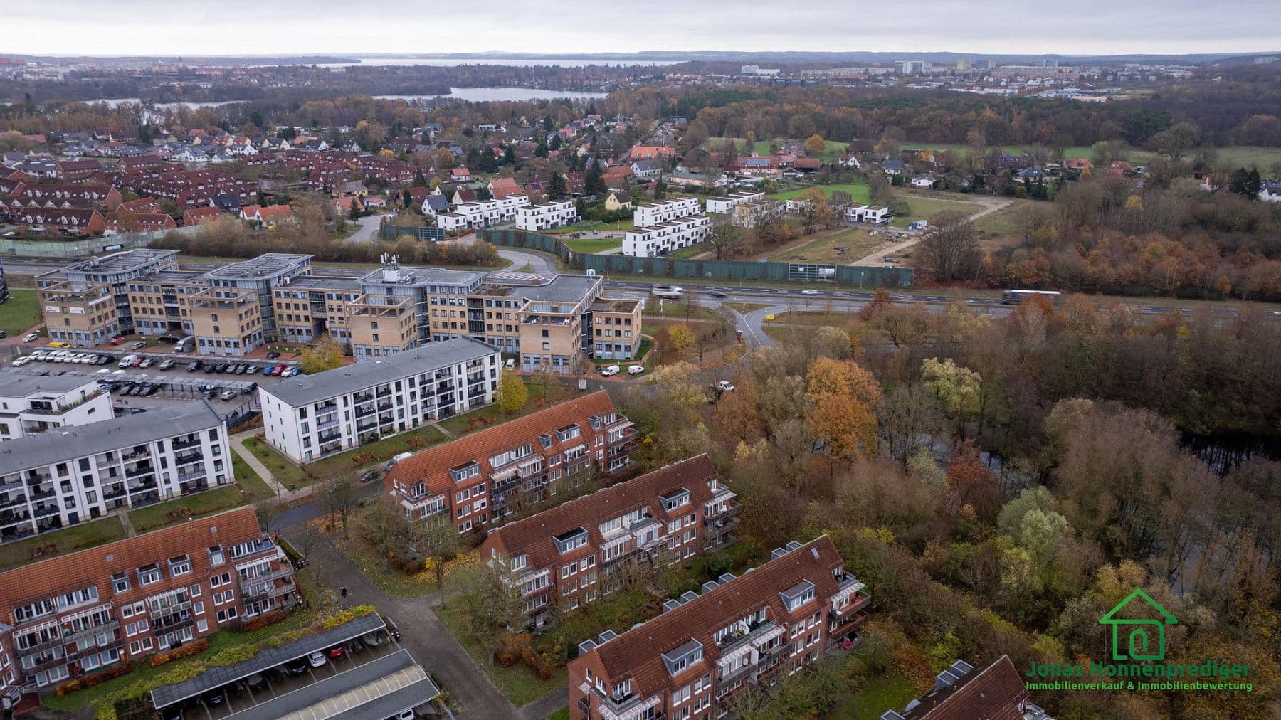 Prodej bytu 3+1 76 m², Ellerried 6, Schwerin, Mecklenburg-Vorpommern Prodej bytu 3+1 76 m², Ellerried 6, Schwerin, Mecklenburg-Vorpommern