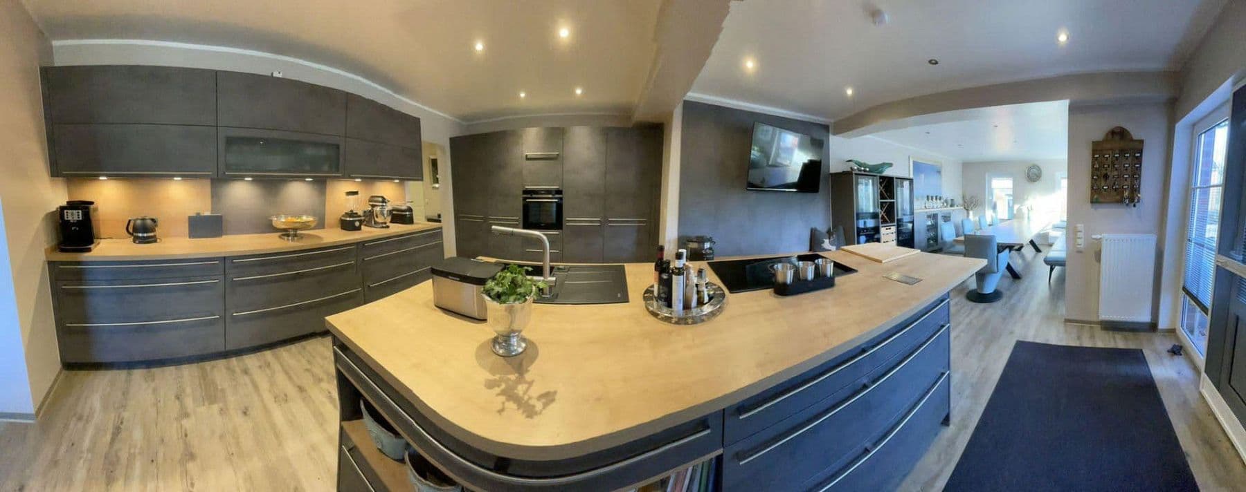 Prodej domu 200 m², pozemek 278 m², Brauereistraße 2, Krummhörn, Dolní Sasko Prodej domu 200 m², pozemek 278 m², Brauereistraße 2, Krummhörn, Dolní Sasko