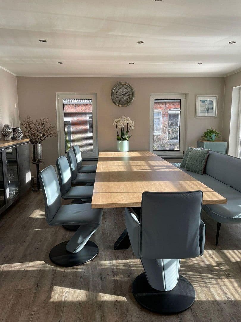 Prodej domu 200 m², pozemek 278 m², Brauereistraße 2, Krummhörn, Dolní Sasko Prodej domu 200 m², pozemek 278 m², Brauereistraße 2, Krummhörn, Dolní Sasko