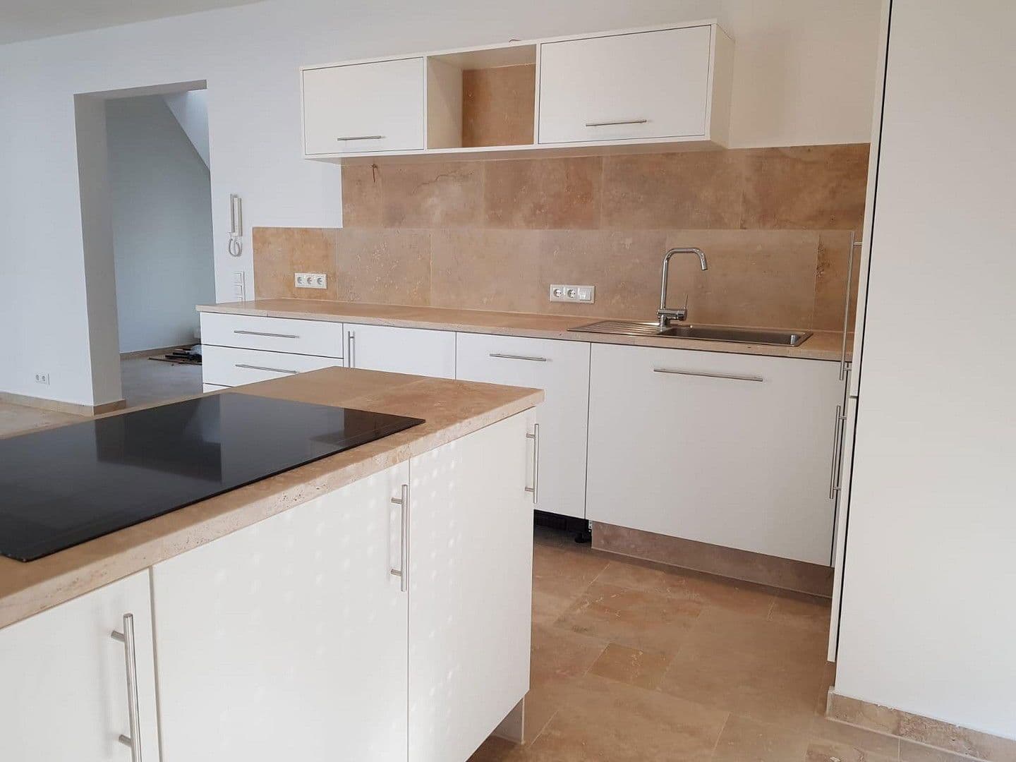 Pronájem domu 155 m², pozemek 300 m², Am Kollergang 4, Nittendorf, Bavorsko Pronájem domu 155 m², pozemek 300 m², Am Kollergang 4, Nittendorf, Bavorsko