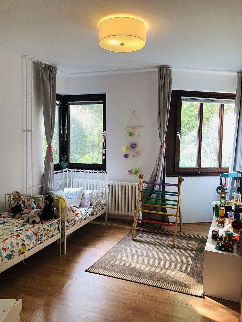 Pronájem bytu 3+1 90 m², Berlin, Berlín Pronájem bytu 3+1 90 m², Berlin, Berlín