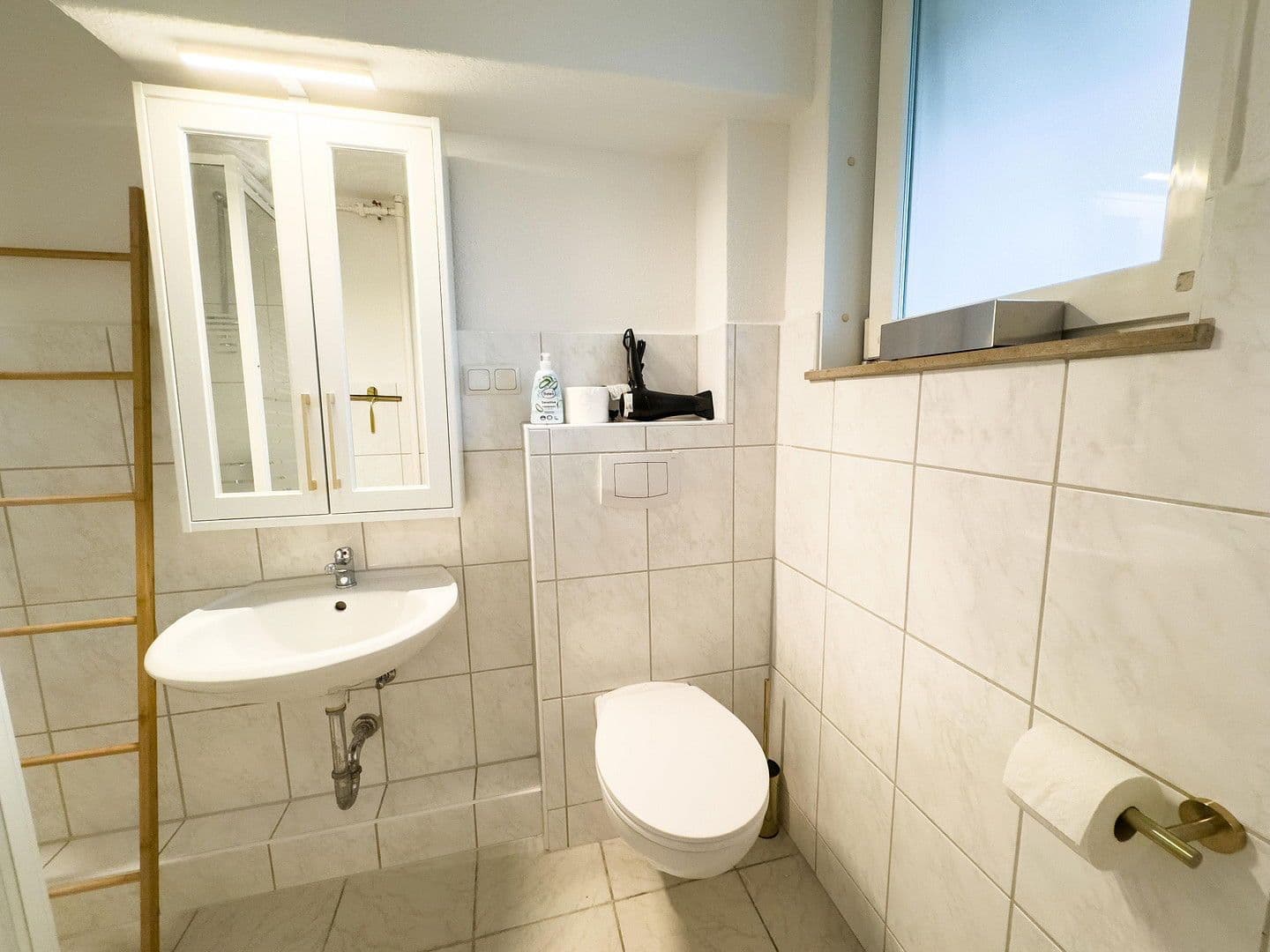 Pronájem bytu 2+1 34 m², Washingtonweg 1A, Hannover, Dolní Sasko Pronájem bytu 2+1 34 m², Washingtonweg 1A, Hannover, Dolní Sasko