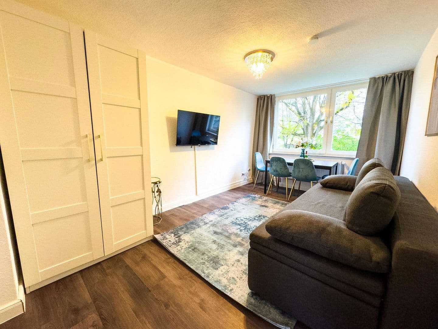 Pronájem bytu 2+1 34 m², Washingtonweg 1A, Hannover, Dolní Sasko Pronájem bytu 2+1 34 m², Washingtonweg 1A, Hannover, Dolní Sasko