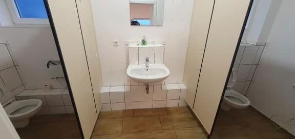 Pronájem nebytového prostoru 400 m², Dieselstr. 13, Arnsberg, Severní Porýní-Vestfálsko Pronájem nebytového prostoru 400 m², Dieselstr. 13, Arnsberg, Severní Porýní-Vestfálsko