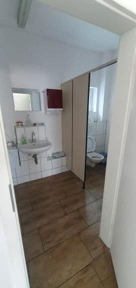 Pronájem nebytového prostoru 400 m², Dieselstr. 13, Arnsberg, Severní Porýní-Vestfálsko Pronájem nebytového prostoru 400 m², Dieselstr. 13, Arnsberg, Severní Porýní-Vestfálsko